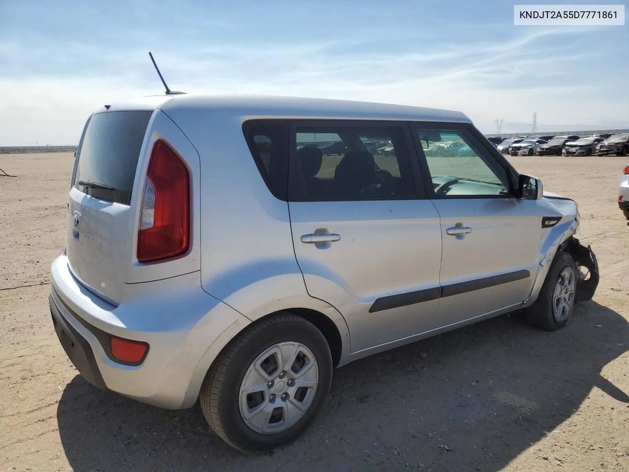 KNDJT2A55D7771861 2013 Kia Soul