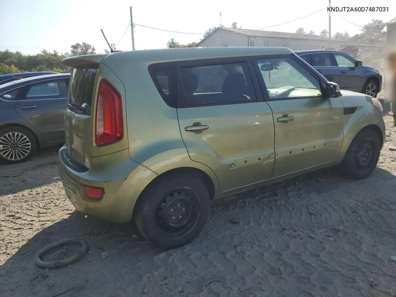 KNDJT2A60D7487031 2013 Kia Soul +