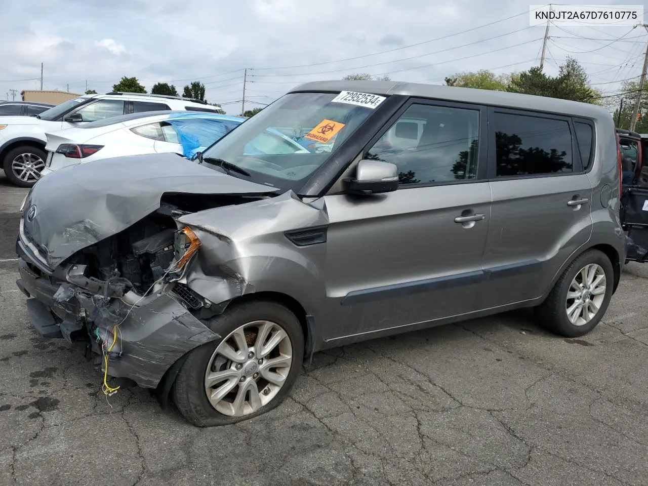 2013 Kia Soul + VIN: KNDJT2A67D7610775 Lot: 72952534