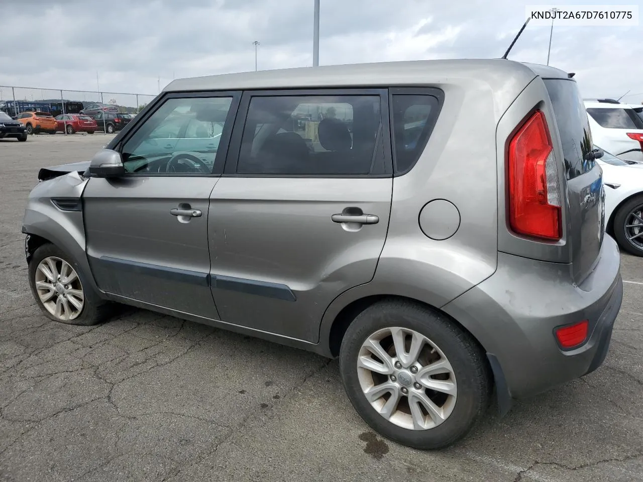 2013 Kia Soul + VIN: KNDJT2A67D7610775 Lot: 72952534