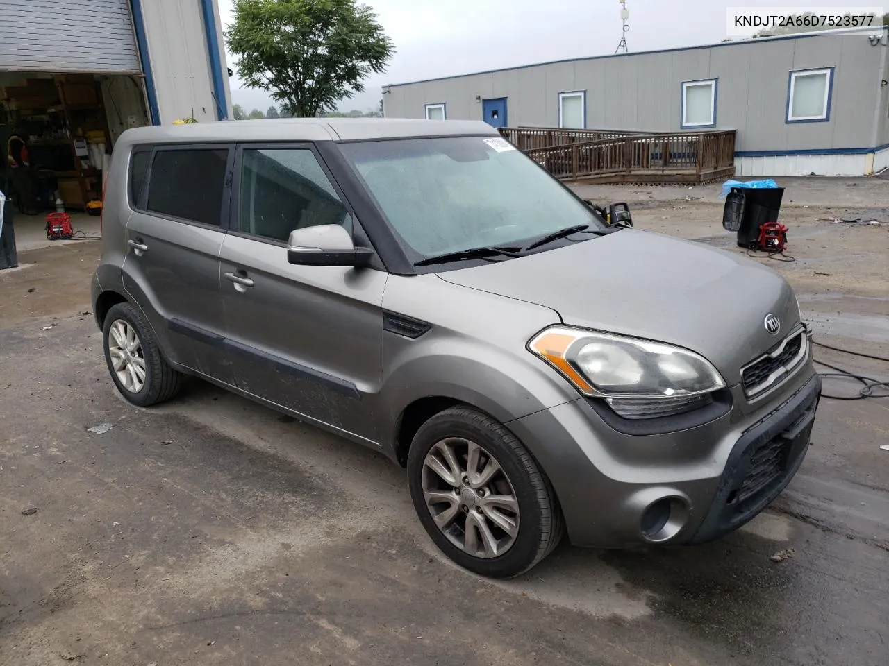 2013 Kia Soul + VIN: KNDJT2A66D7523577 Lot: 74133284