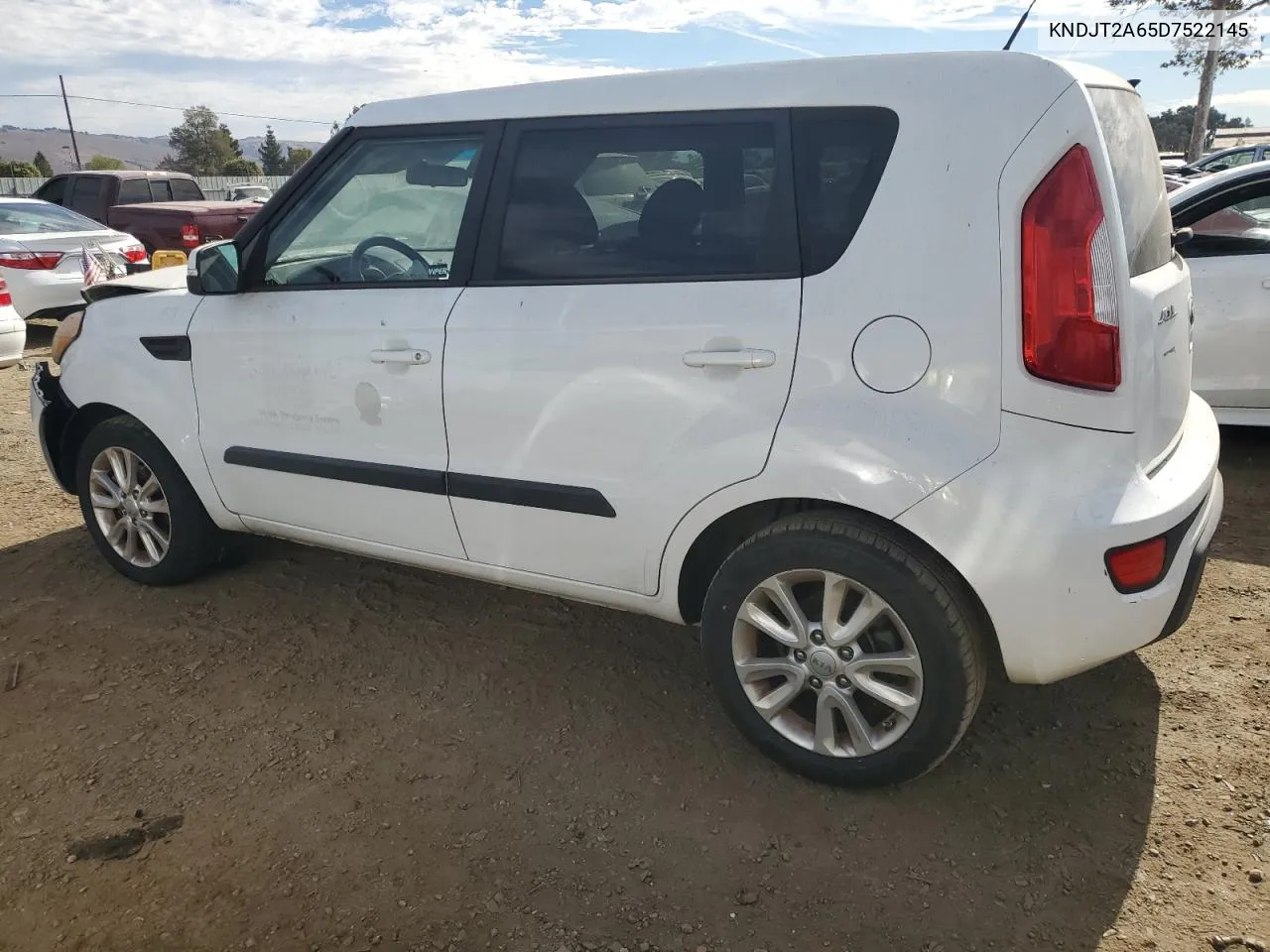 2013 Kia Soul + VIN: KNDJT2A65D7522145 Lot: 77494064