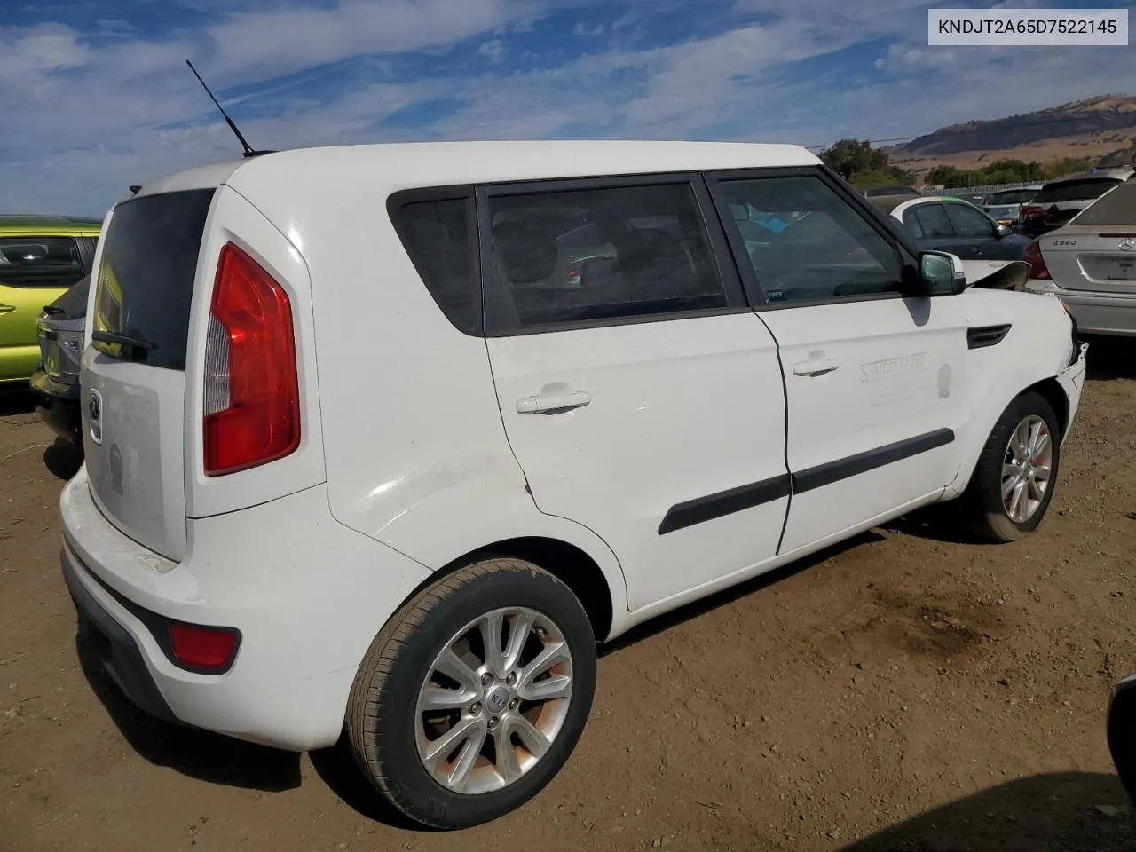 2013 Kia Soul + VIN: KNDJT2A65D7522145 Lot: 77494064