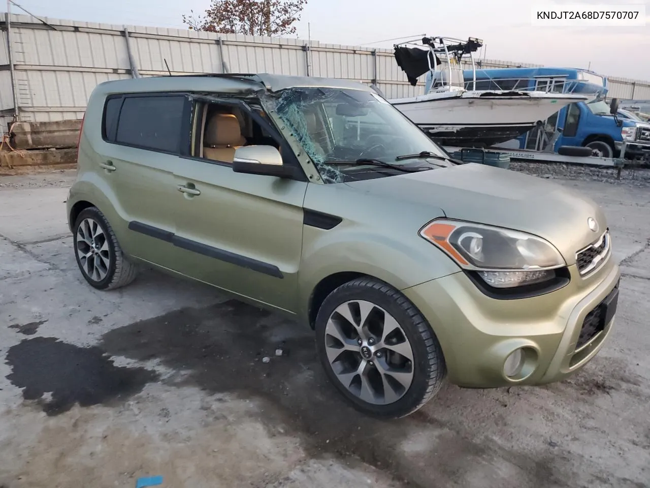 2013 Kia Soul + VIN: KNDJT2A68D7570707 Lot: 78202684