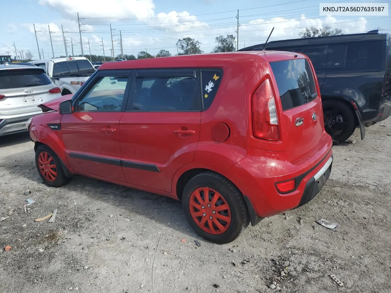 KNDJT2A56D7635187 2013 Kia Soul