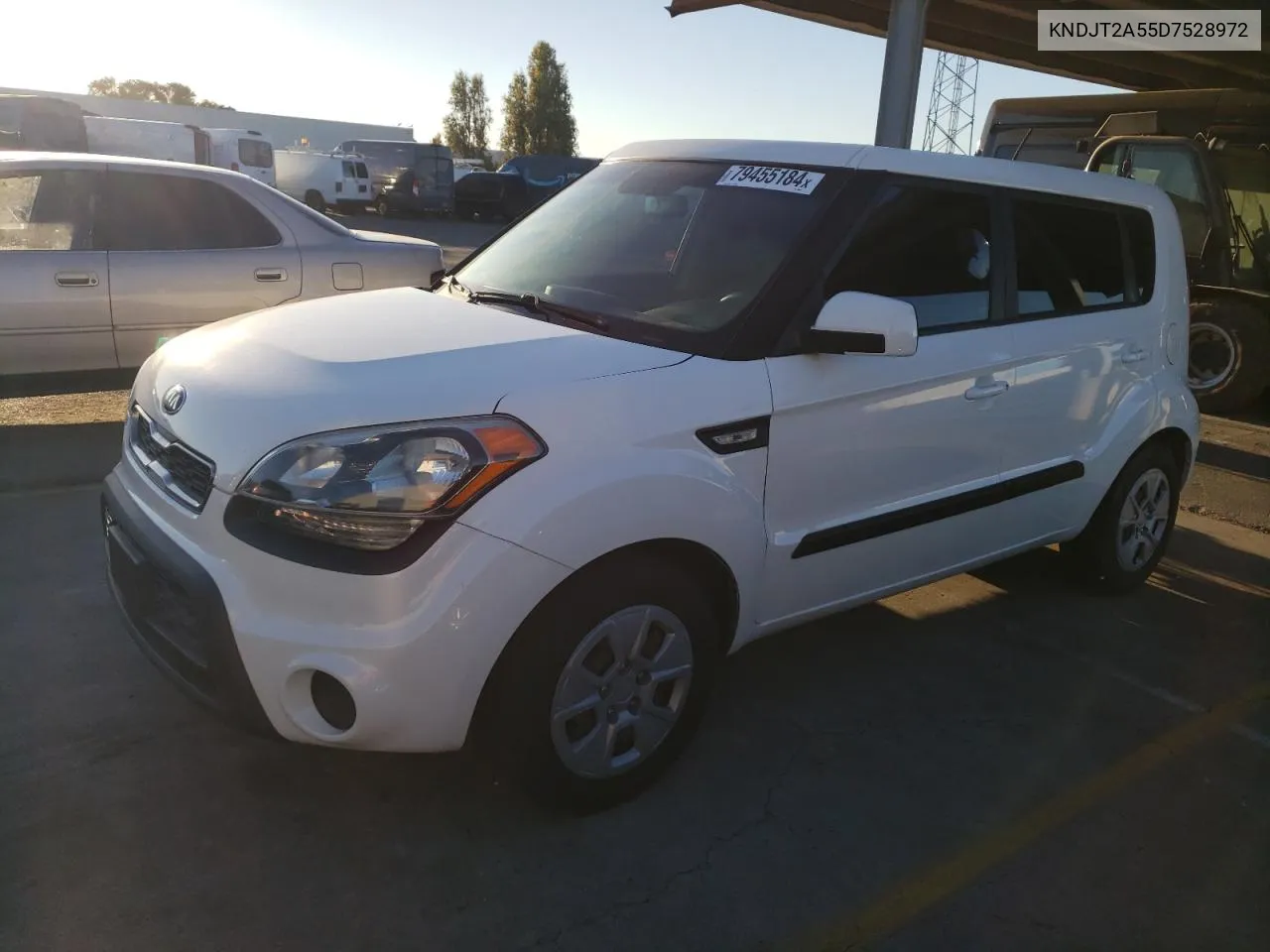 2013 Kia Soul VIN: KNDJT2A55D7528972 Lot: 79455184