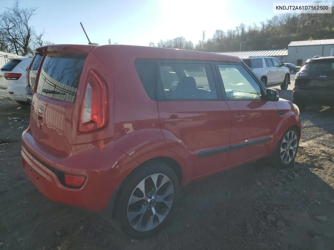 2013 Kia Soul + VIN: KNDJT2A61D7562500 Lot: 79720464