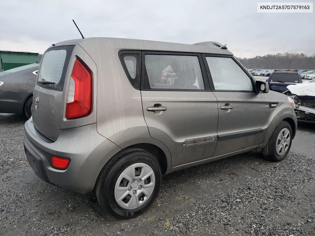 2013 Kia Soul VIN: KNDJT2A57D7579163 Lot: 79818344