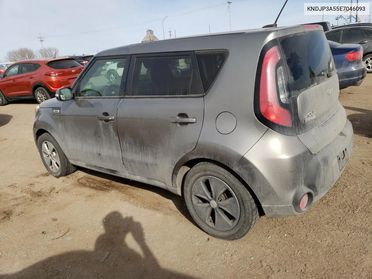 KNDJP3A55E7046093 2014 Kia Soul +