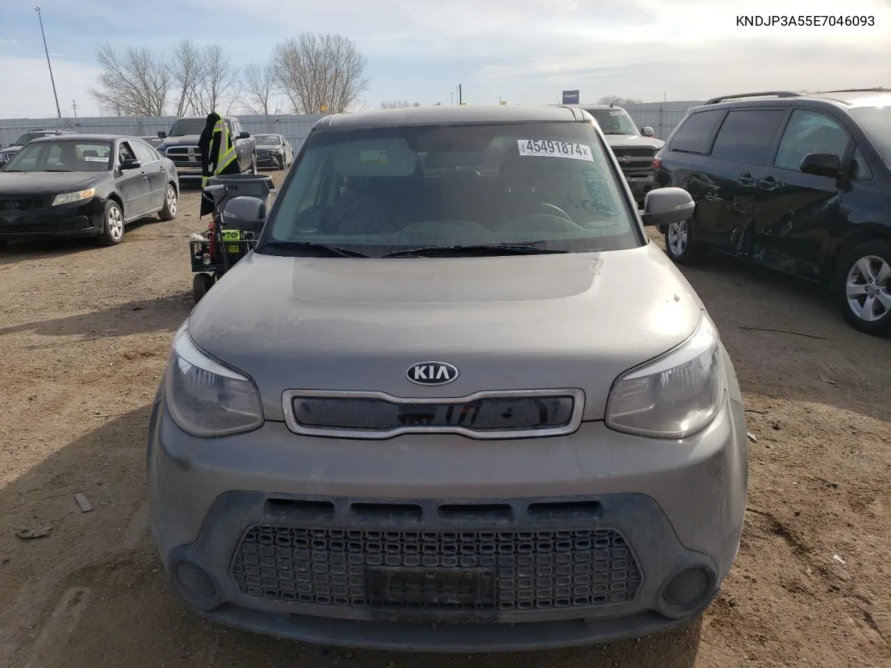 KNDJP3A55E7046093 2014 Kia Soul +