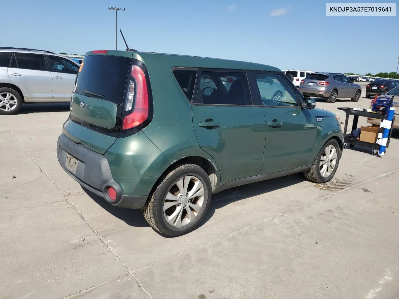 KNDJP3A57E7019641 2014 Kia Soul +