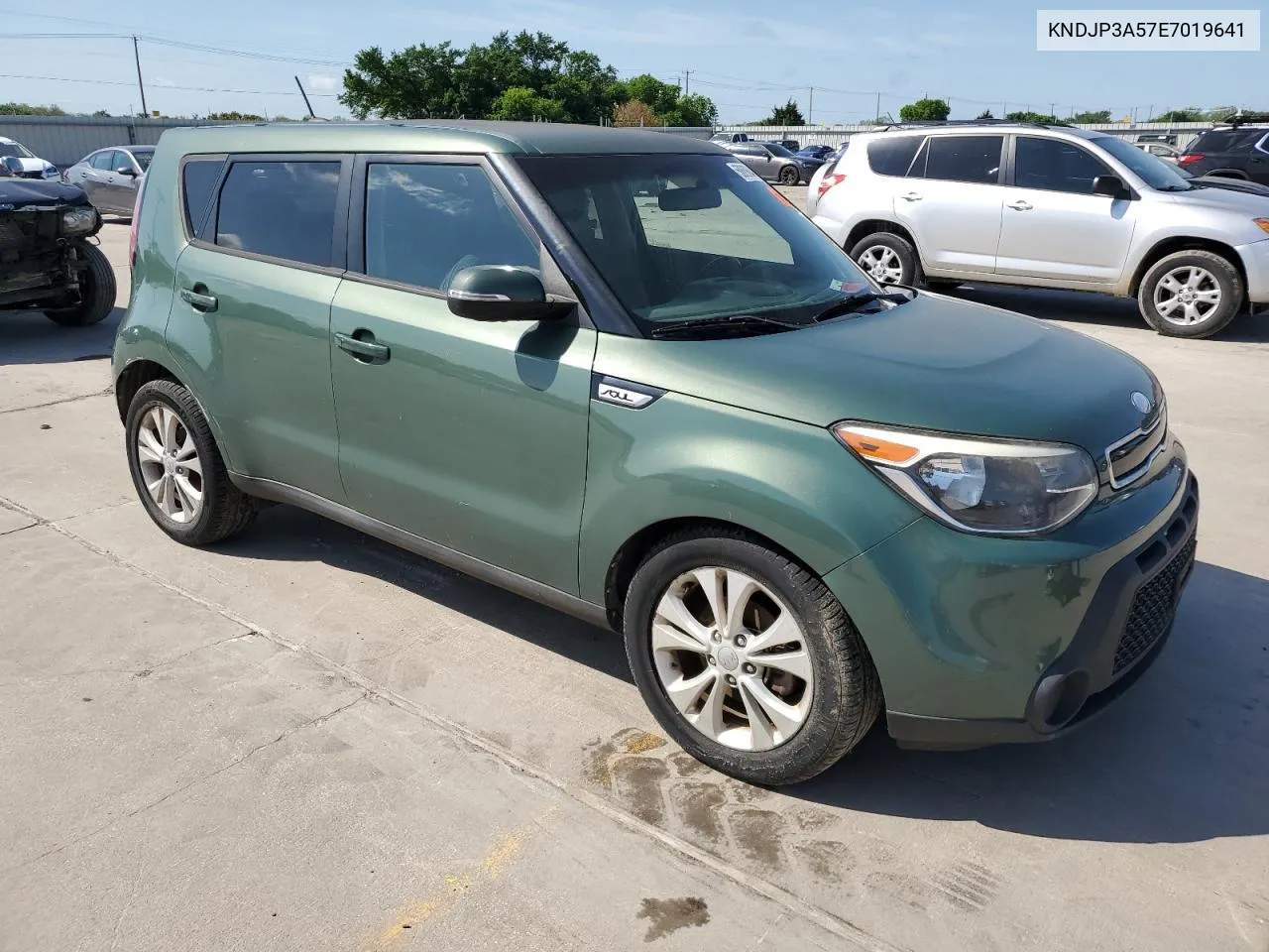 2014 Kia Soul + VIN: KNDJP3A57E7019641 Lot: 50696444