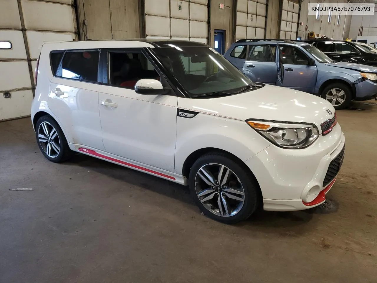 KNDJP3A57E7076793 2014 Kia Soul +