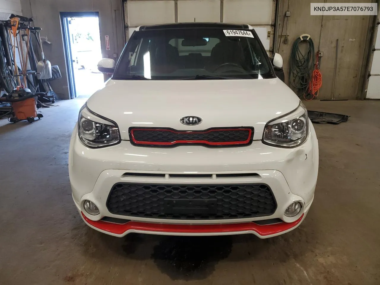 KNDJP3A57E7076793 2014 Kia Soul +