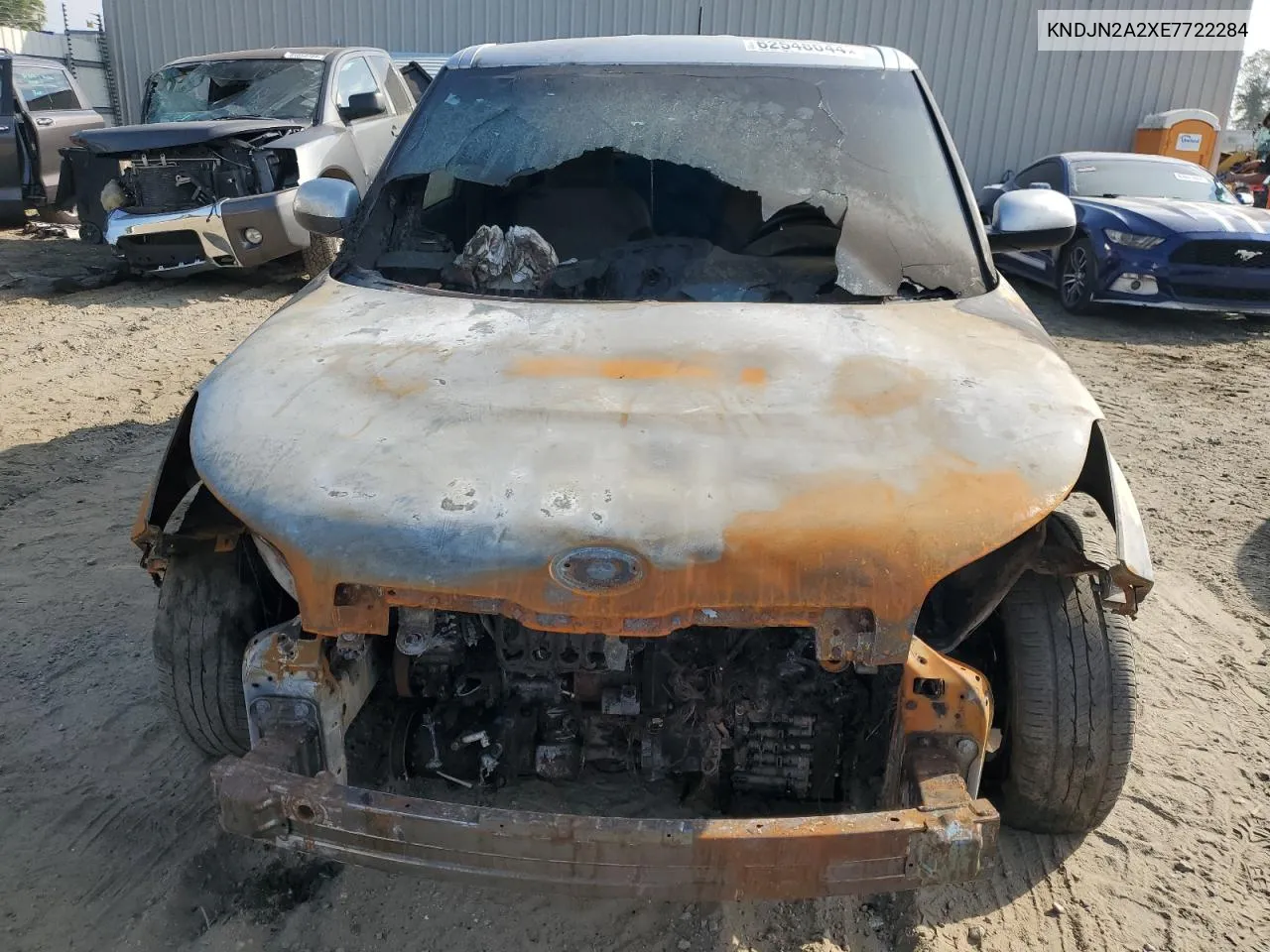 KNDJN2A2XE7722284 2014 Kia Soul