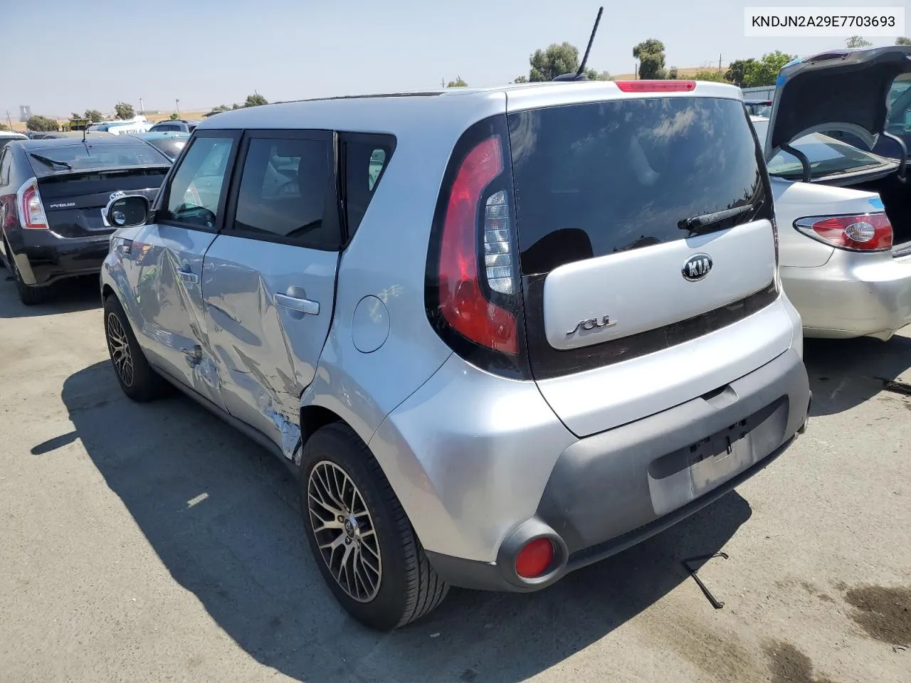 2014 Kia Soul VIN: KNDJN2A29E7703693 Lot: 66739944