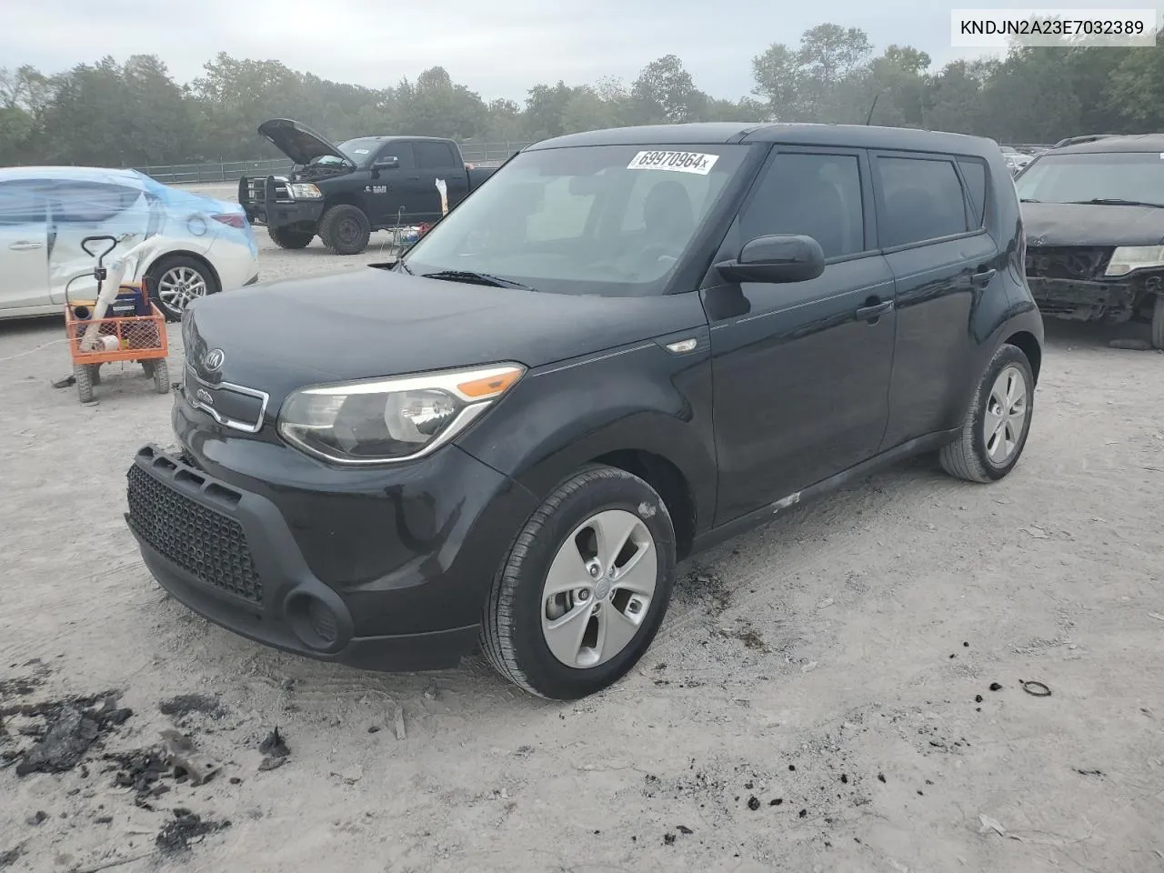 KNDJN2A23E7032389 2014 Kia Soul