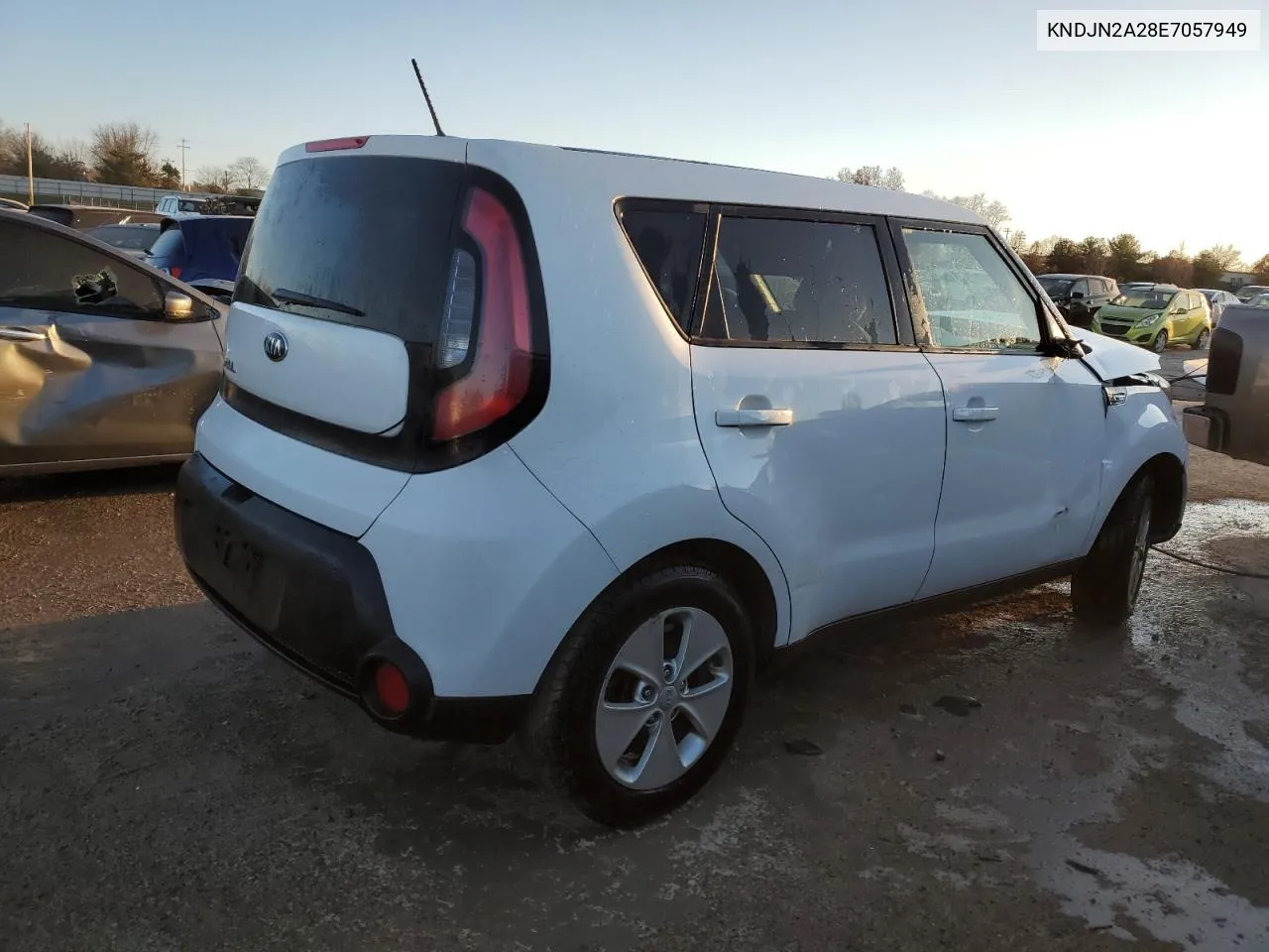 KNDJN2A28E7057949 2014 Kia Soul