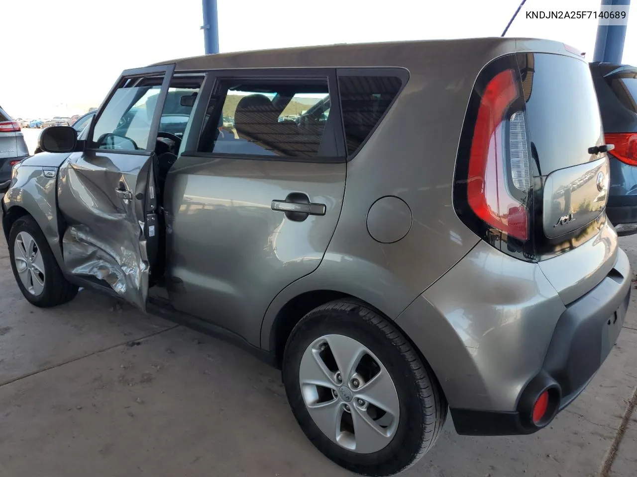 2015 Kia Soul VIN: KNDJN2A25F7140689 Lot: 61771474