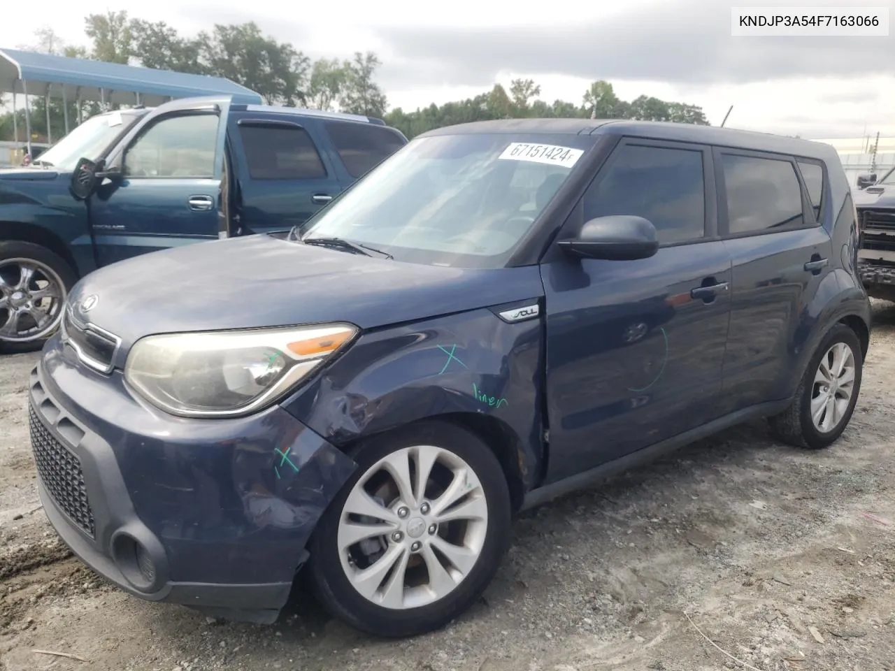 KNDJP3A54F7163066 2015 Kia Soul +