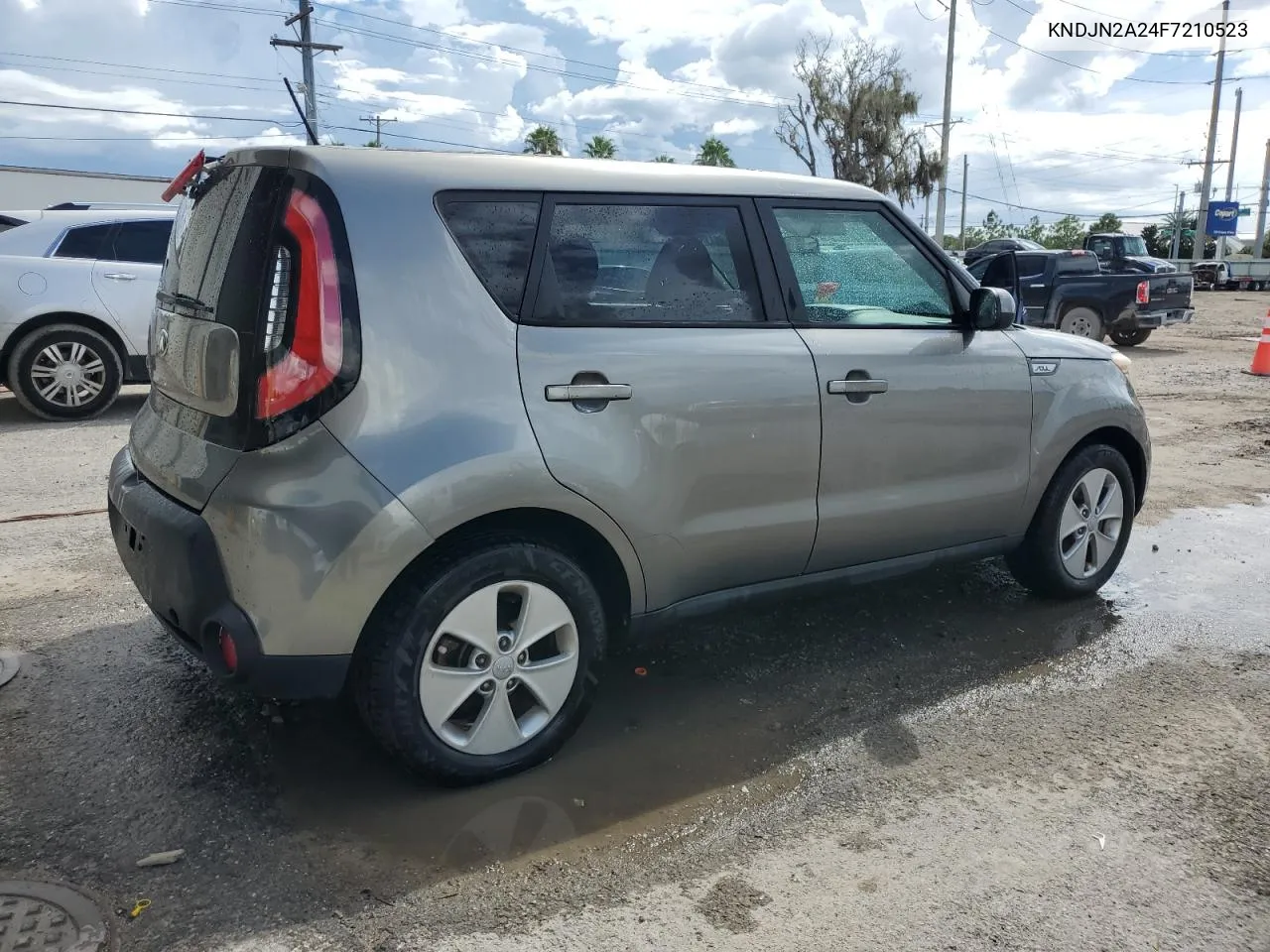 2015 Kia Soul VIN: KNDJN2A24F7210523 Lot: 69857034