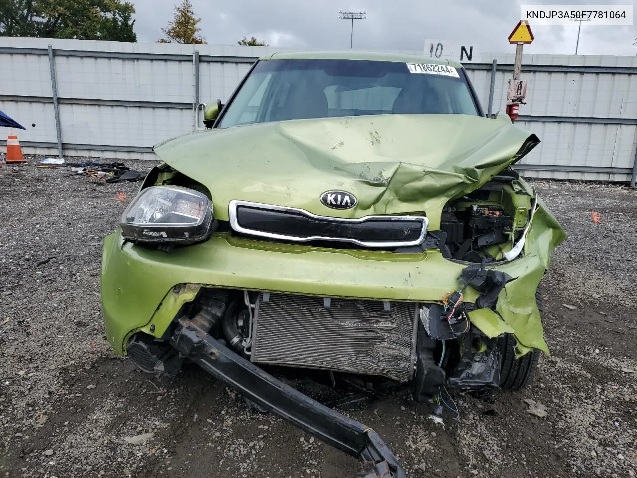 KNDJP3A50F7781064 2015 Kia Soul +