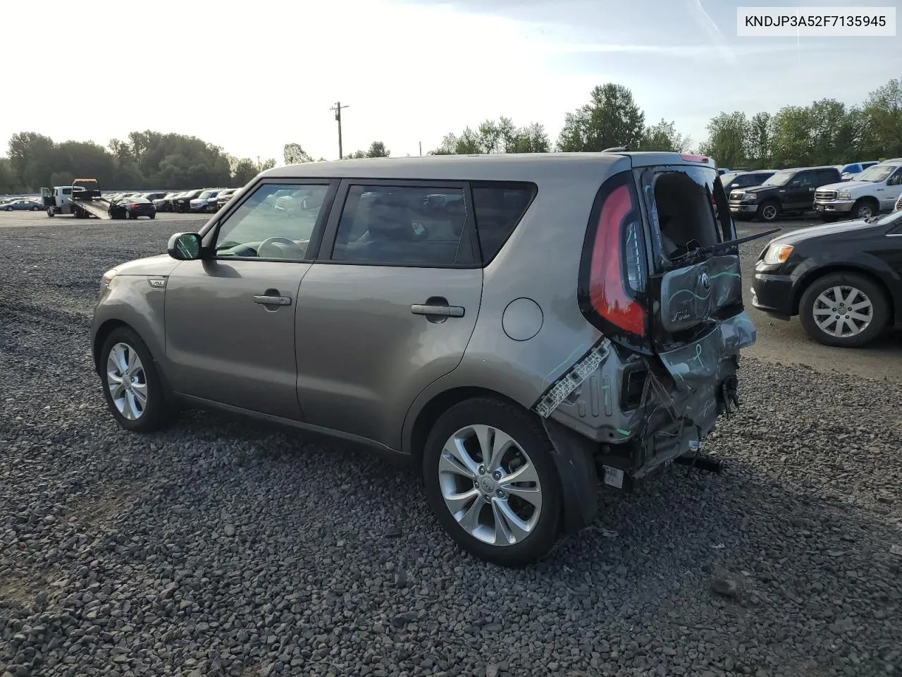 KNDJP3A52F7135945 2015 Kia Soul +