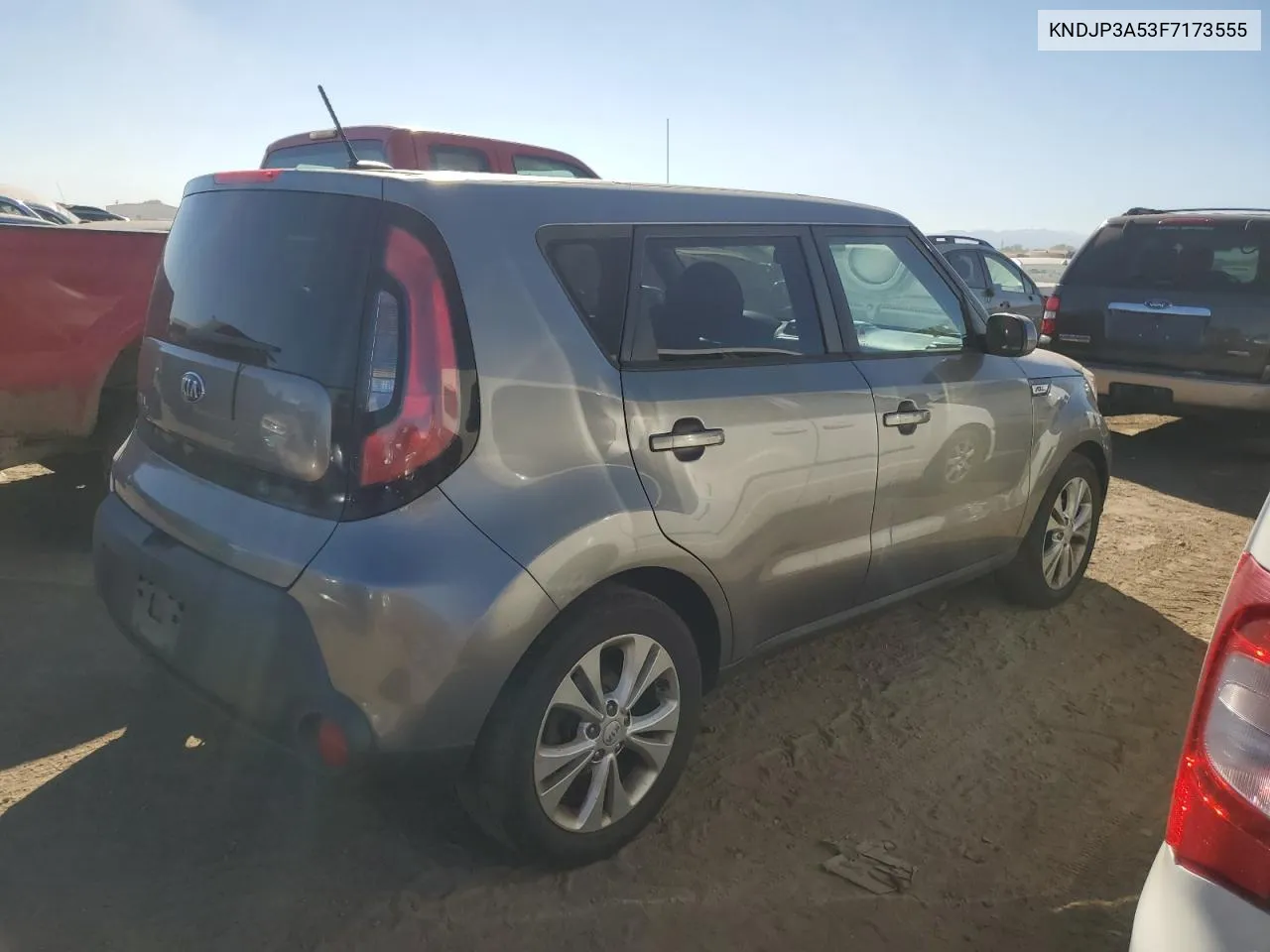 KNDJP3A53F7173555 2015 Kia Soul +