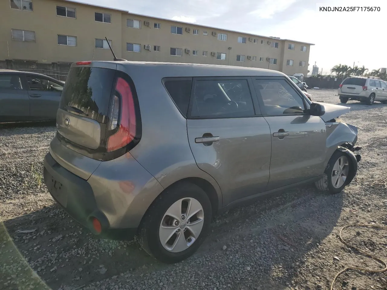 2015 Kia Soul VIN: KNDJN2A25F7175670 Lot: 75502744