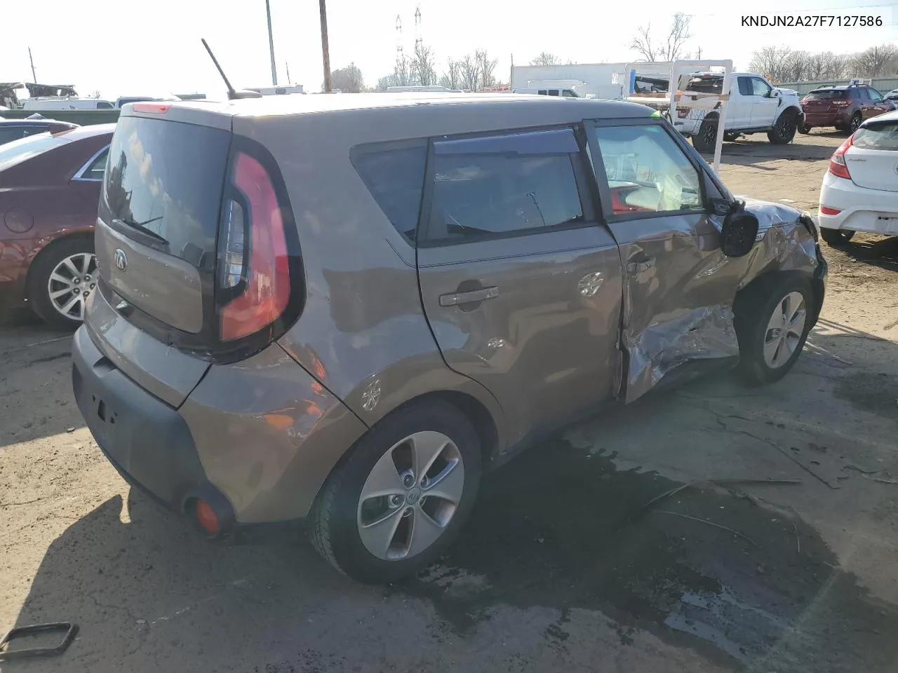 2015 Kia Soul VIN: KNDJN2A27F7127586 Lot: 80442264