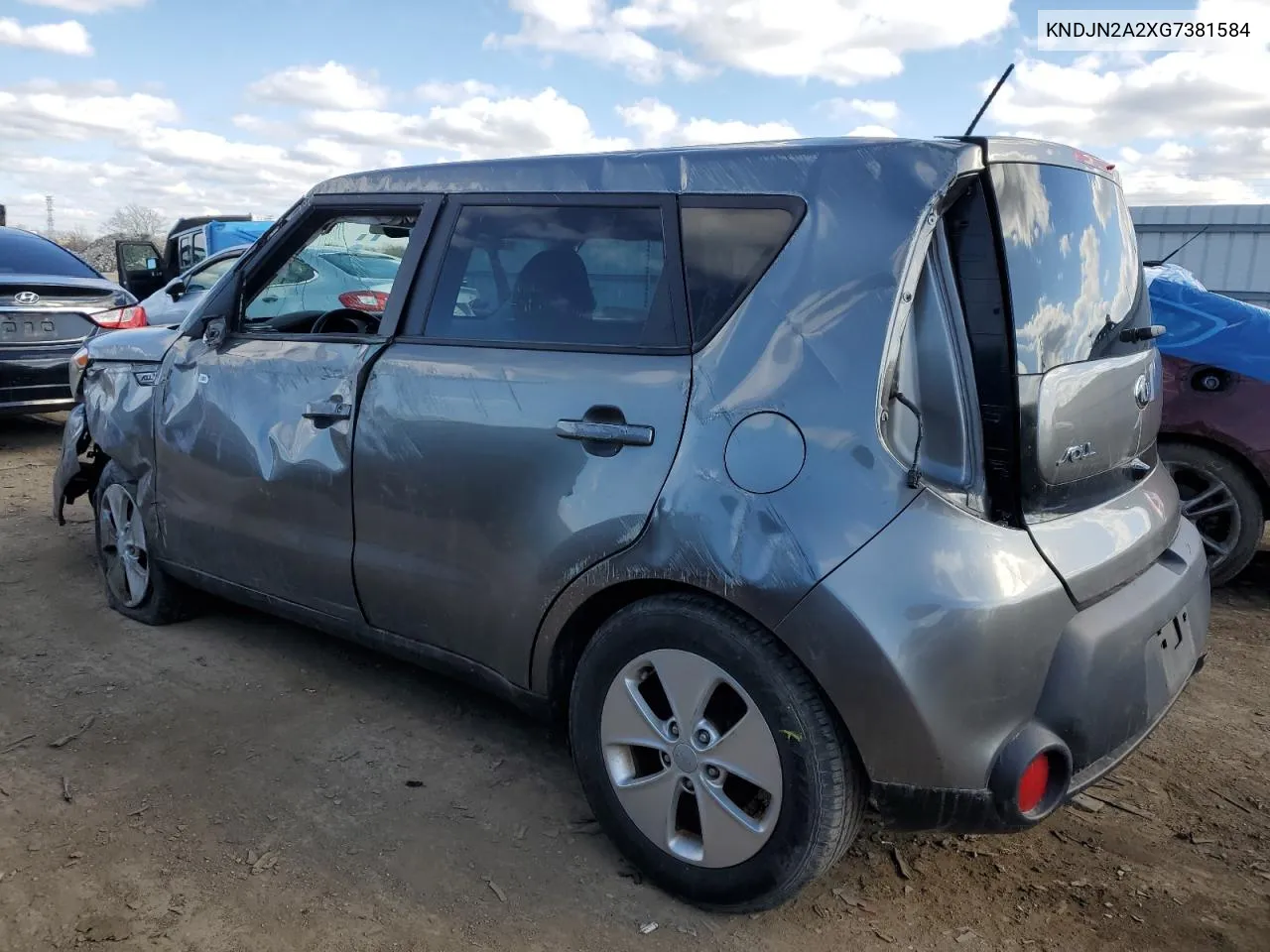 2016 Kia Soul VIN: KNDJN2A2XG7381584 Lot: 48693944