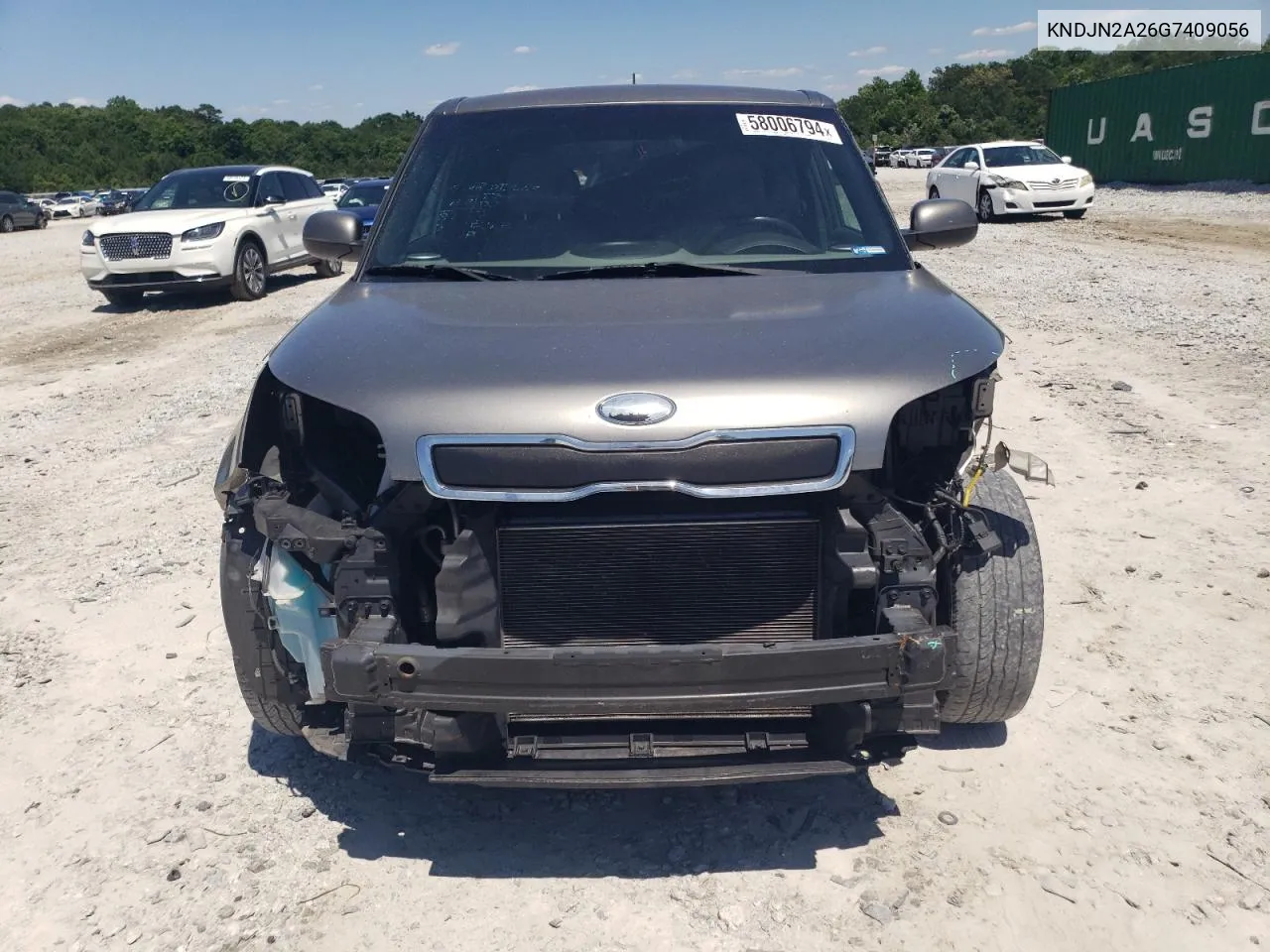 KNDJN2A26G7409056 2016 Kia Soul