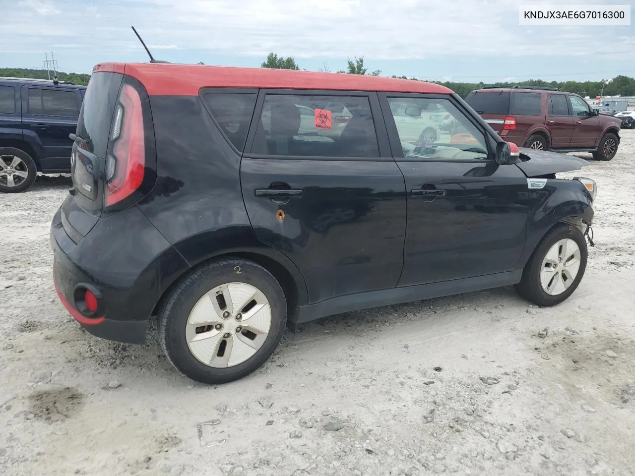 KNDJX3AE6G7016300 2016 Kia Soul Ev +