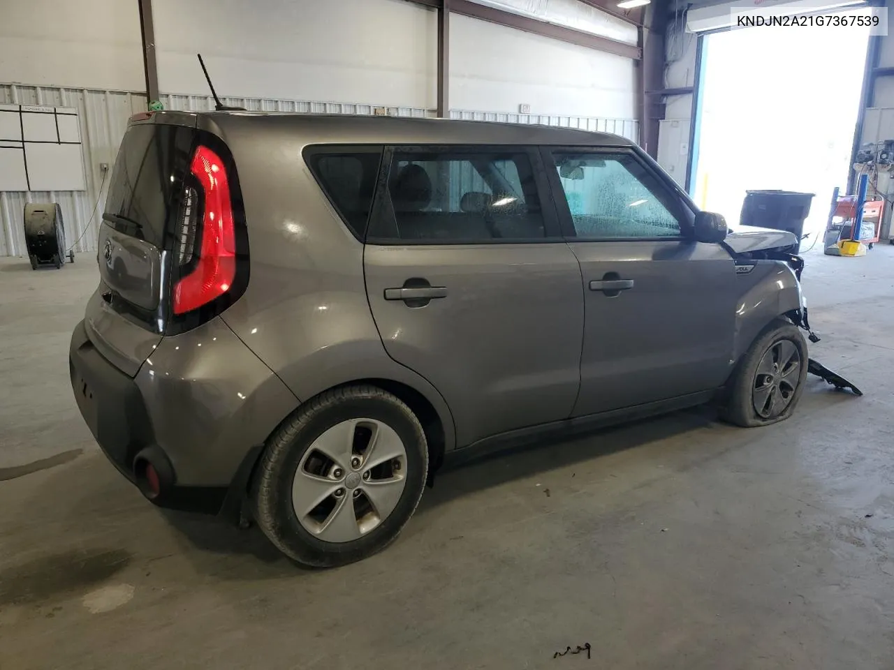 KNDJN2A21G7367539 2016 Kia Soul