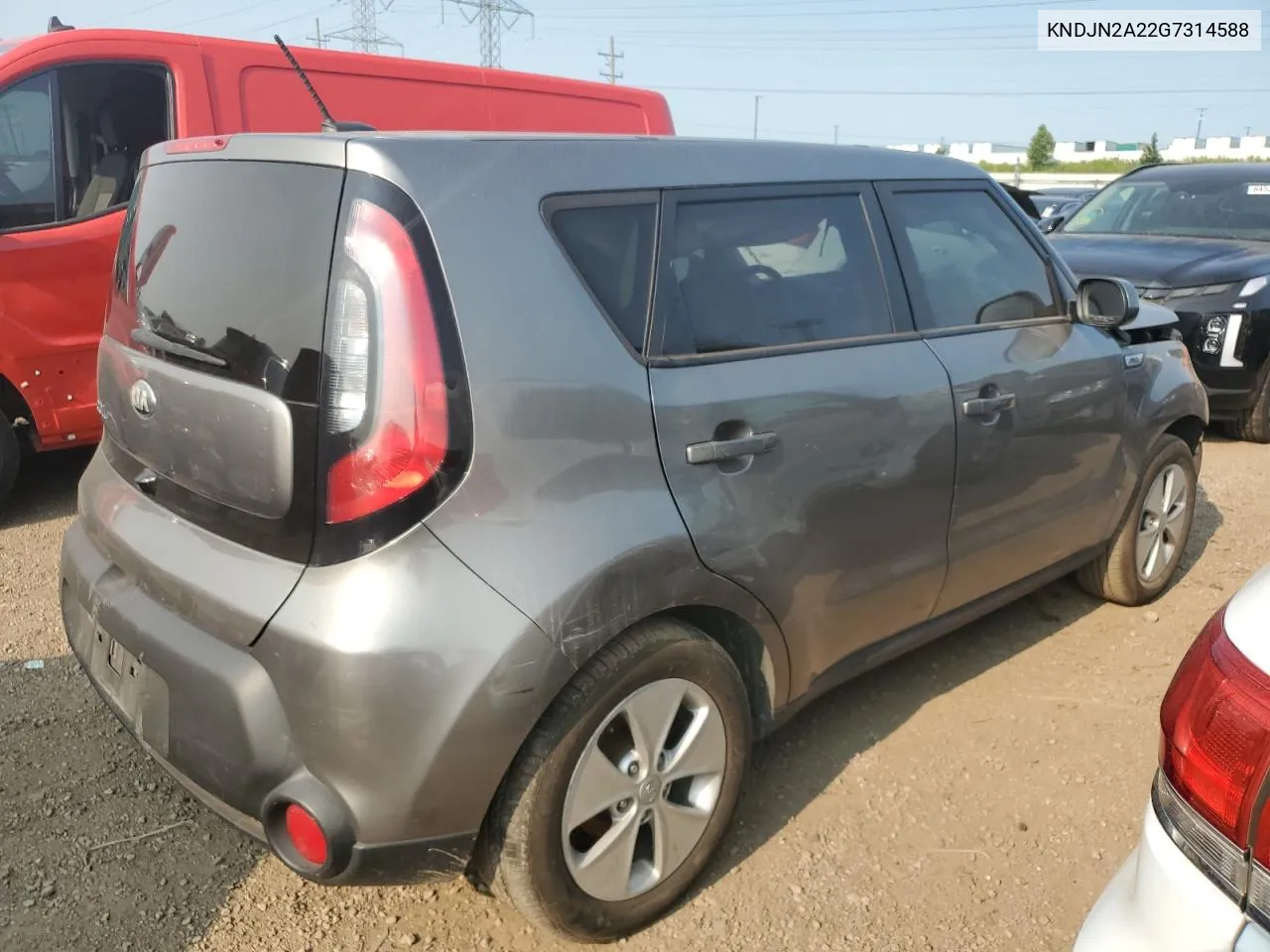 KNDJN2A22G7314588 2016 Kia Soul