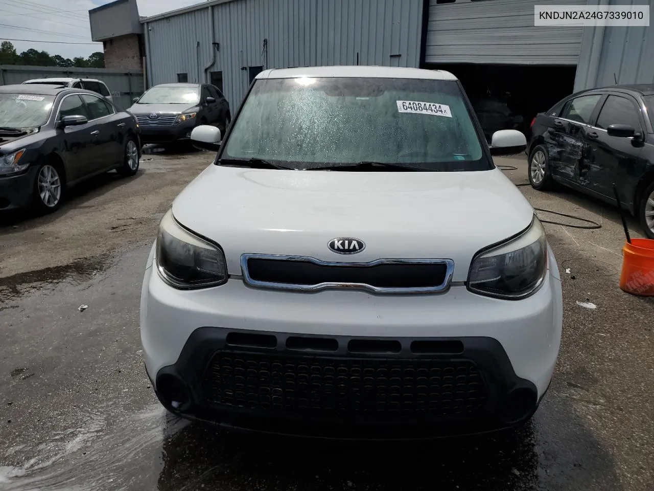 KNDJN2A24G7339010 2016 Kia Soul