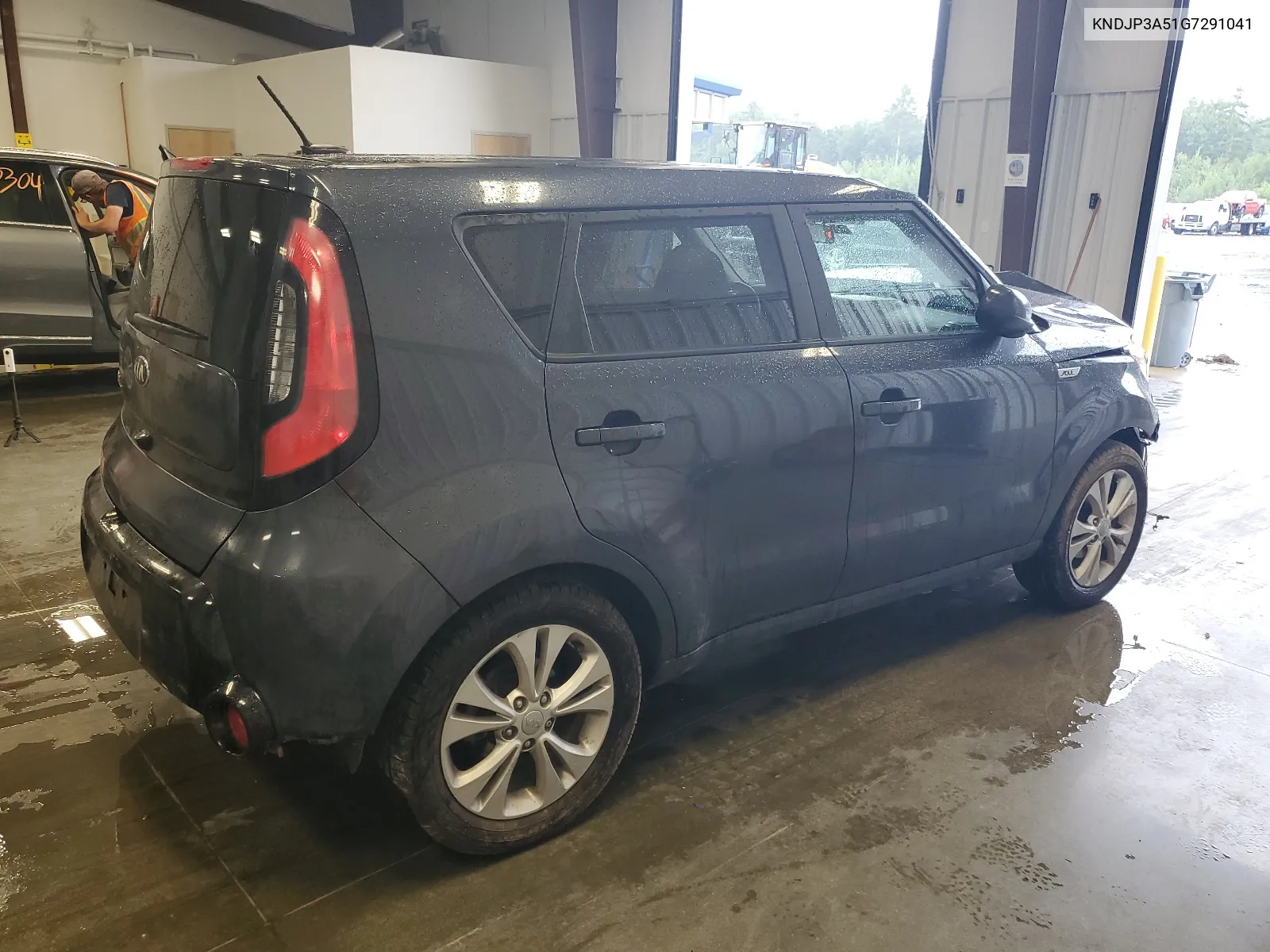 KNDJP3A51G7291041 2016 Kia Soul +