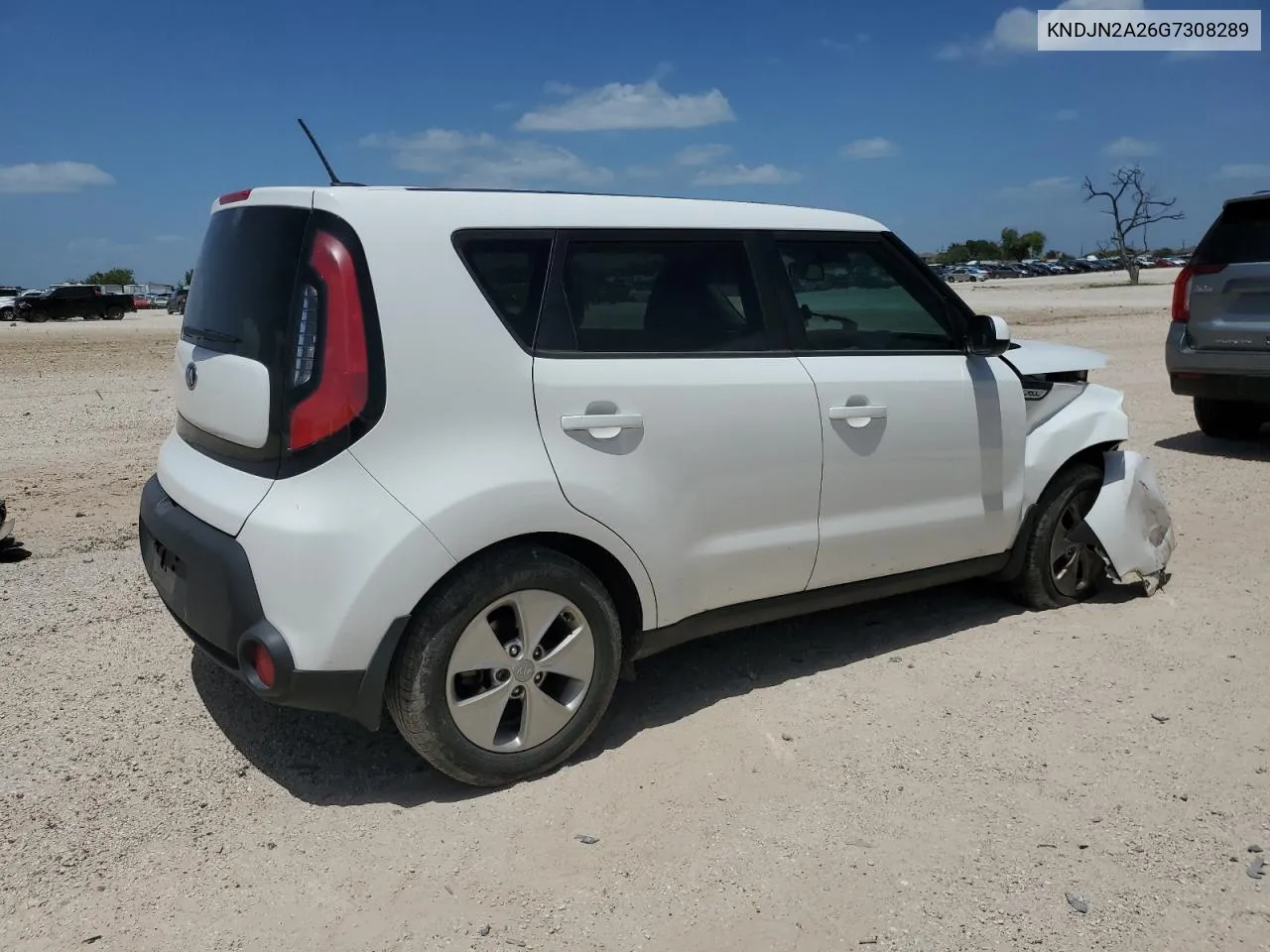 KNDJN2A26G7308289 2016 Kia Soul