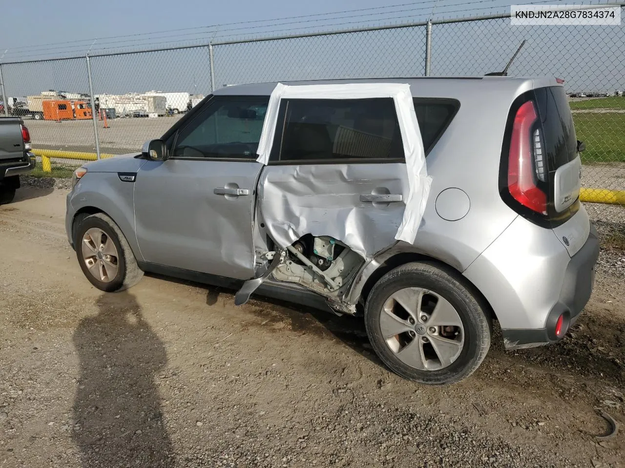 KNDJN2A28G7834374 2016 Kia Soul