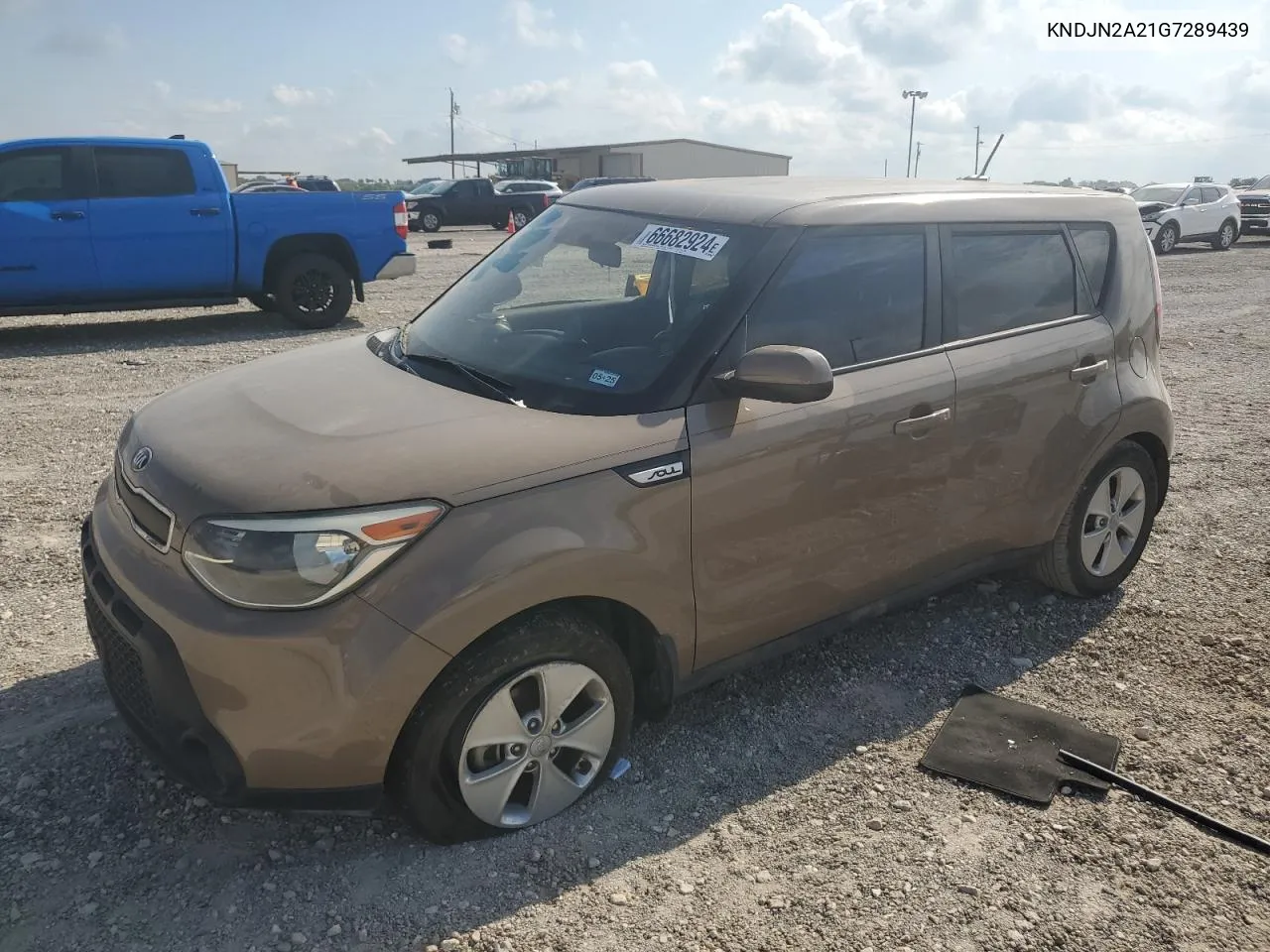 2016 Kia Soul VIN: KNDJN2A21G7289439 Lot: 66682924