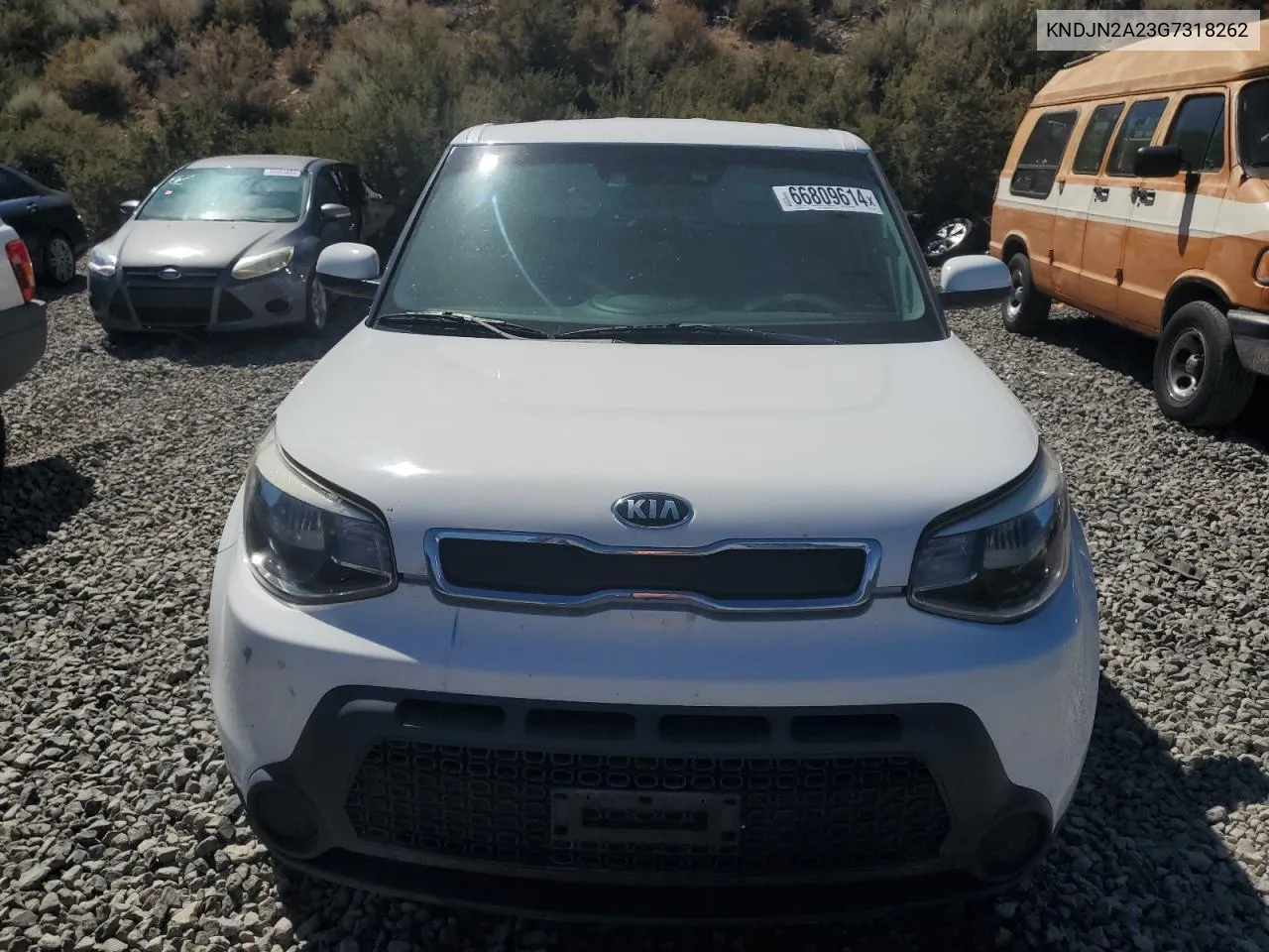 KNDJN2A23G7318262 2016 Kia Soul