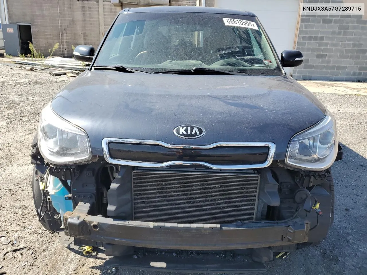 KNDJX3A57G7289715 2016 Kia Soul !