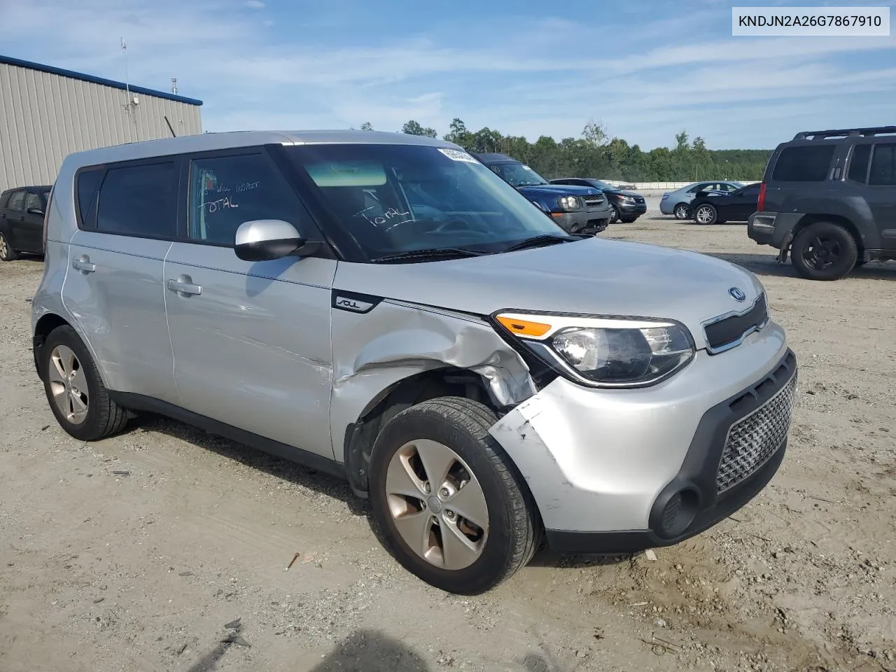 KNDJN2A26G7867910 2016 Kia Soul