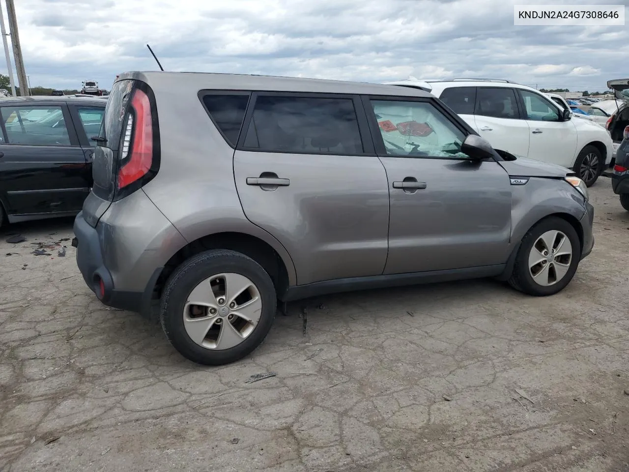 KNDJN2A24G7308646 2016 Kia Soul