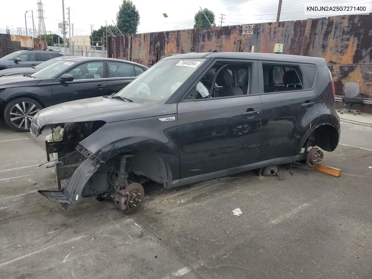 KNDJN2A25G7271400 2016 Kia Soul