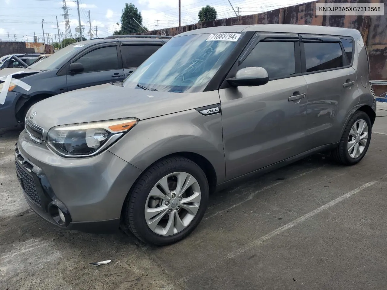 KNDJP3A5XG7313568 2016 Kia Soul +