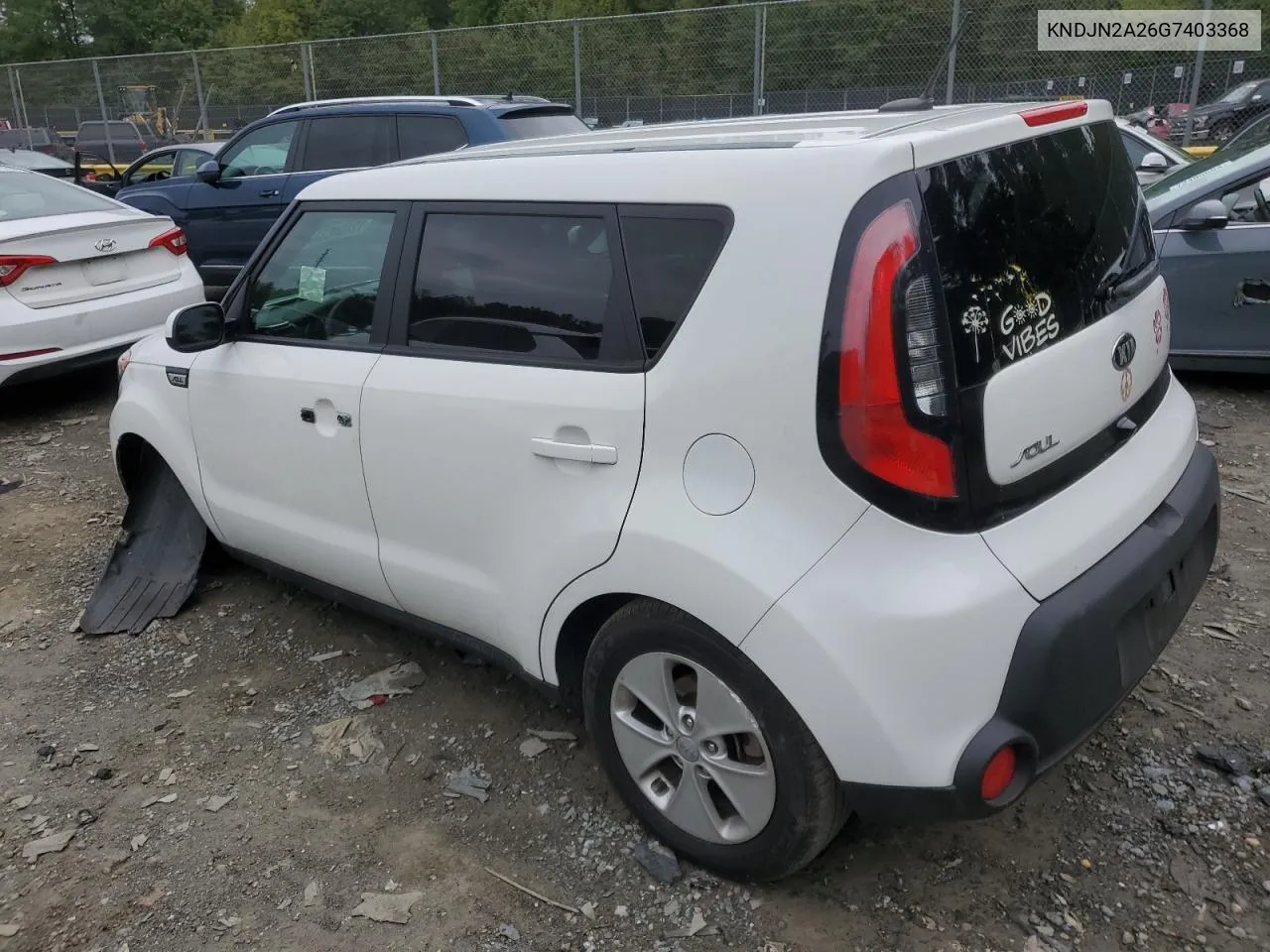 KNDJN2A26G7403368 2016 Kia Soul