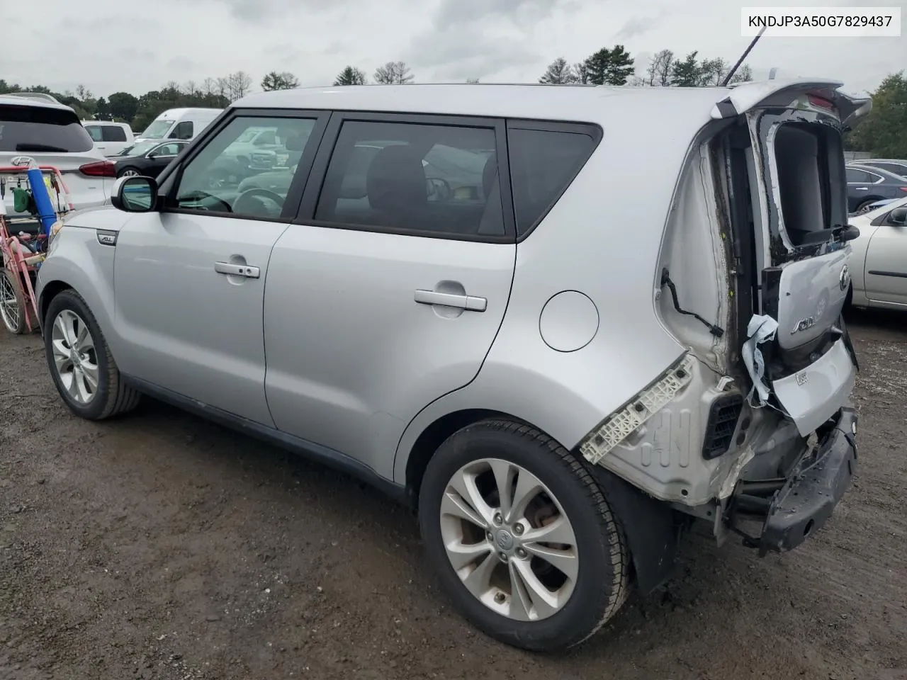 KNDJP3A50G7829437 2016 Kia Soul +