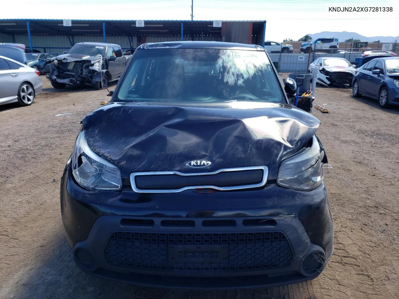 KNDJN2A2XG7281338 2016 Kia Soul