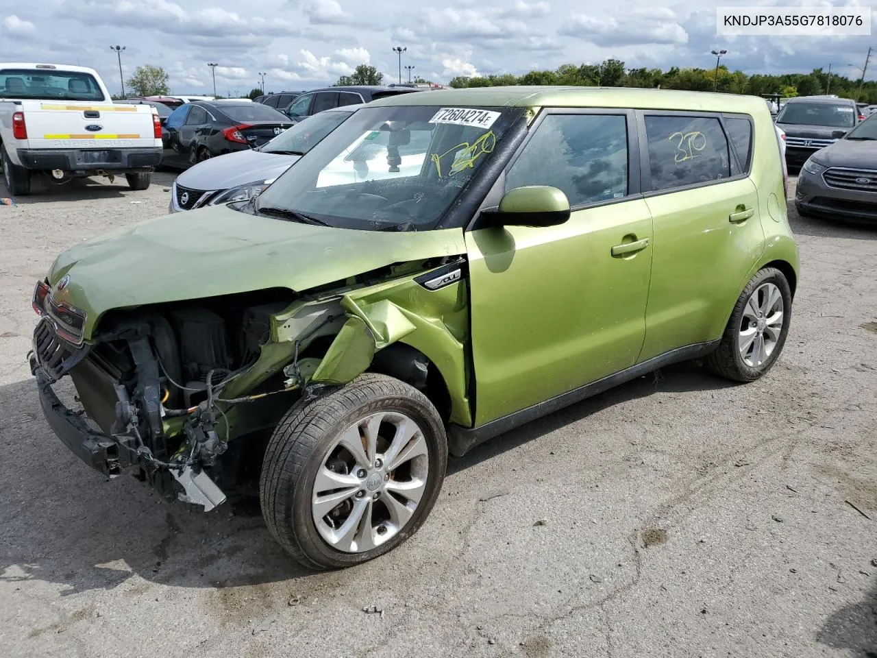 KNDJP3A55G7818076 2016 Kia Soul +